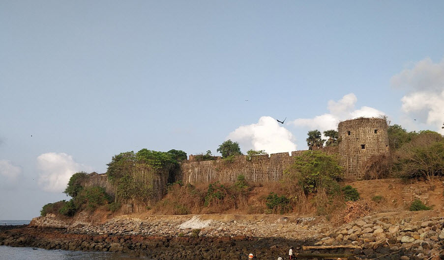Madh Fort, India